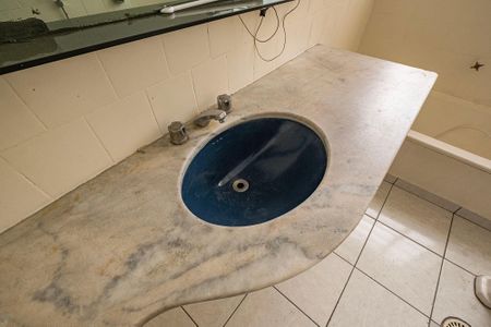 Apartamento para alugar com 120m², 3 quartos e 1 vaga Apartamento para alugar com 120m², 3 quartos e 1 vagaBanheiro Social