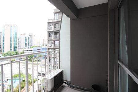 Varanda de apartamento à venda com 1 quarto, 27m² em Vila Nova Conceição, São Paulo