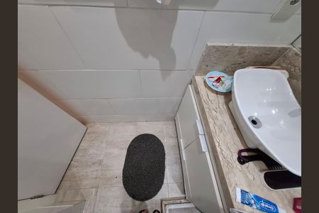 Apartamento à venda com 117m², 4 quartos e 3 vagas Apartamento à venda com 117m², 4 quartos e 3 vagasBanheiro da suíte 2