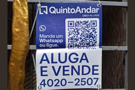 Apartamento à venda com 117m², 4 quartos e 3 vagas Apartamento à venda com 117m², 4 quartos e 3 vagasPlaca