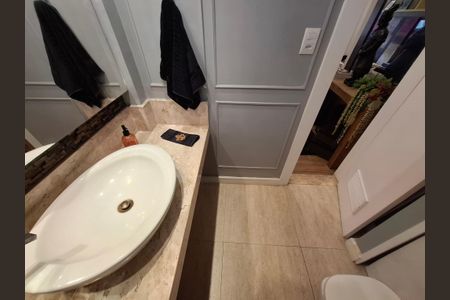 Apartamento à venda com 117m², 4 quartos e 3 vagas Apartamento à venda com 117m², 4 quartos e 3 vagasLavabo