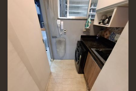 Apartamento à venda com 117m², 4 quartos e 3 vagas Apartamento à venda com 117m², 4 quartos e 3 vagasÁrea de serviço