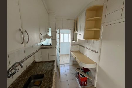 Cozinha de apartamento para alugar com 3 quartos, 75m² em Jardim das Nações, Taubaté