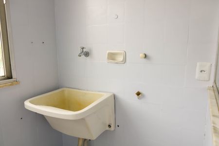 Apartamento para alugar com 60m², 2 quartos e 1 vagaÁrea de Serviço