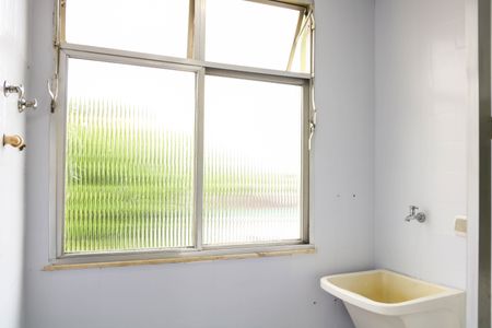 Apartamento para alugar com 60m², 2 quartos e 1 vagaÁrea de Serviço