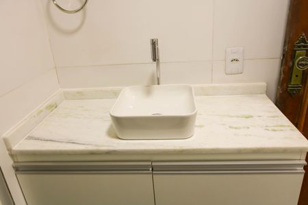 Apartamento para alugar com 60m², 2 quartos e 1 vagaBanheiro