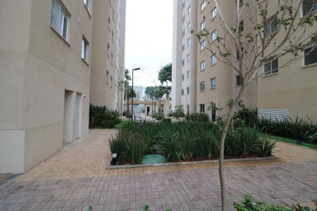 Apartamento à venda com 33m², 2 quartos e sem vagaÁrea externa