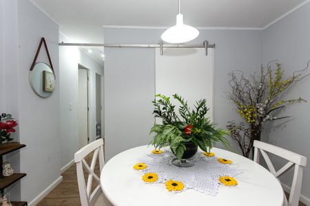 Apartamento para alugar com 54m², 2 quartos e 1 vaga Apartamento para alugar com 54m², 2 quartos e 1 vagaSala