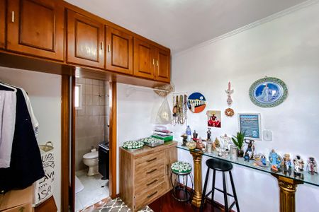 Apartamento à venda com 74m², 3 quartos e 2 vagas Apartamento à venda com 74m², 3 quartos e 2 vagasQuarto 3 - Suíte