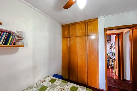 Apartamento à venda com 74m², 3 quartos e 2 vagas Apartamento à venda com 74m², 3 quartos e 2 vagasQuarto 2