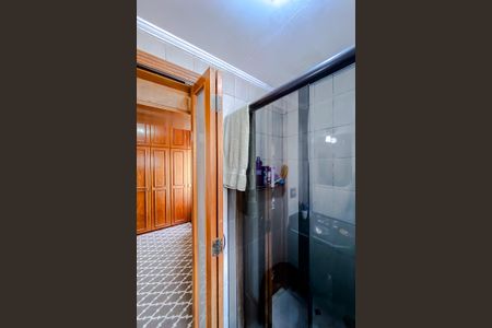 Apartamento à venda com 74m², 3 quartos e 2 vagas Apartamento à venda com 74m², 3 quartos e 2 vagasBanheiro da Suíte