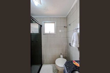 Apartamento à venda com 74m², 3 quartos e 2 vagas Apartamento à venda com 74m², 3 quartos e 2 vagasBanheiro da Suíte