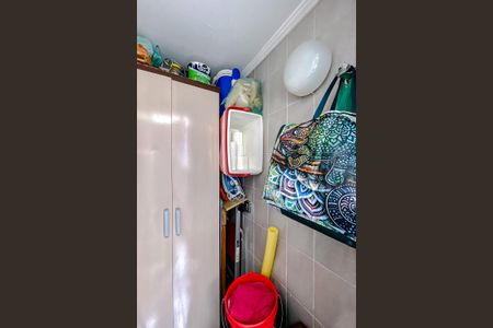 Apartamento à venda com 74m², 3 quartos e 2 vagas Apartamento à venda com 74m², 3 quartos e 2 vagasBanheiro de serviço