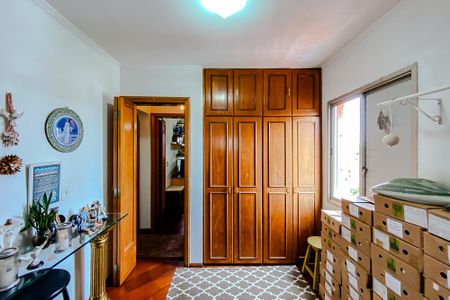 Apartamento à venda com 74m², 3 quartos e 2 vagas Apartamento à venda com 74m², 3 quartos e 2 vagasQuarto 3 - Suíte