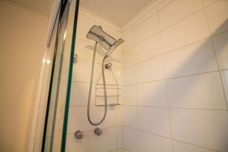 Studio para alugar com 44m², 1 quarto e 1 vaga Studio para alugar com 44m², 1 quarto e 1 vagaBanheiro