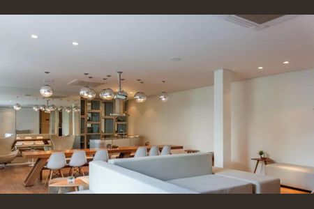 Studio para alugar com 44m², 1 quarto e 1 vaga Studio para alugar com 44m², 1 quarto e 1 vagaÁrea comum - Salão de Festas