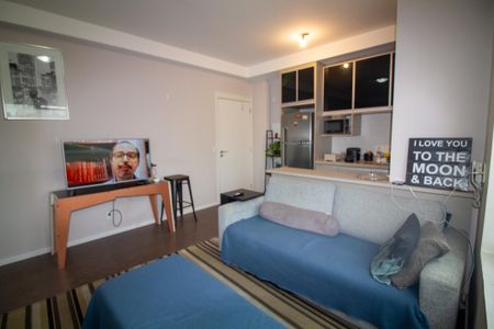 Sala de kitnet/studio para alugar com 1 quarto, 44m² em Brooklin, São Paulo