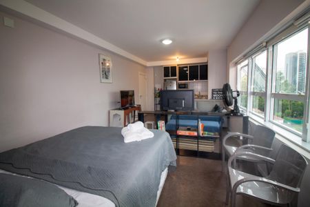 Studio para alugar com 44m², 1 quarto e 1 vaga Studio para alugar com 44m², 1 quarto e 1 vagaQuarto