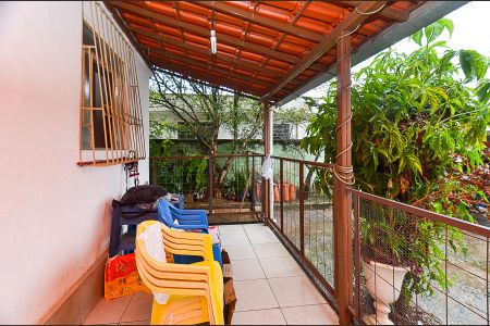 Casa à venda com 396m², 3 quartos e 4 vagasVaranda