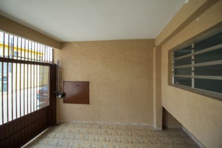 Casa para alugar com 1 quarto, 55m² em Parque Sevilha, São Paulo