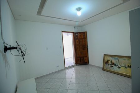 Casa para alugar com 1 quarto, 55m² em Parque Sevilha, São Paulo