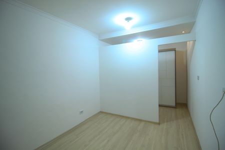 Casa para alugar com 1 quarto, 55m² em Parque Sevilha, São Paulo