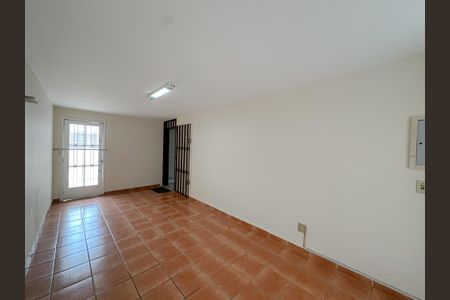 Casa para alugar com 250m², 4 quartos e 3 vagas Antesala