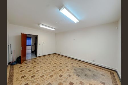 Casa para alugar com 250m², 4 quartos e 3 vagasSala