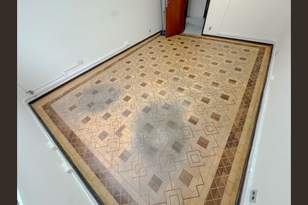 Casa para alugar com 250m², 4 quartos e 3 vagasSala