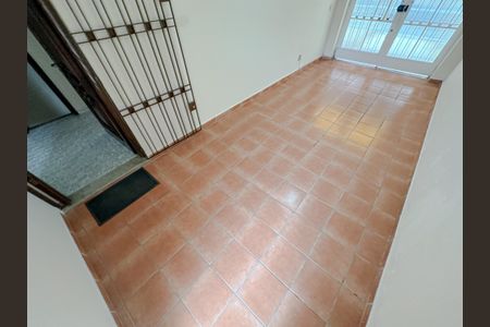 Casa para alugar com 250m², 4 quartos e 3 vagas Antesala