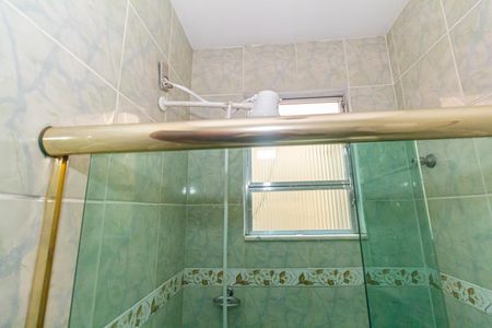 Apartamento à venda com 53m², 2 quartos e 1 vaga Apartamento à venda com 53m², 2 quartos e 1 vagaBanheiro