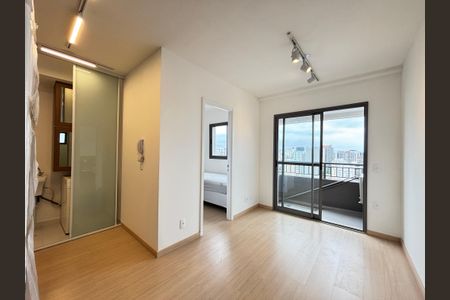 Sala/Cozinha de apartamento à venda com 2 quartos, 38m² em Vila Nova Conceição, São Paulo