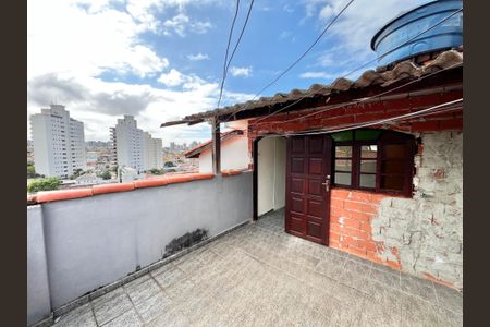 Casa à venda com 250m², 4 quartos e 3 vagas Casa à venda com 250m², 4 quartos e 3 vagasVaranda Quarto 4