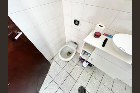 Casa à venda com 250m², 4 quartos e 3 vagas Casa à venda com 250m², 4 quartos e 3 vagasBanheiro da Suíte