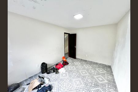 Casa à venda com 250m², 4 quartos e 3 vagas Casa à venda com 250m², 4 quartos e 3 vagasQuarto 2