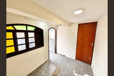 Casa à venda com 250m², 4 quartos e 3 vagas Casa à venda com 250m², 4 quartos e 3 vagasQuarto 4