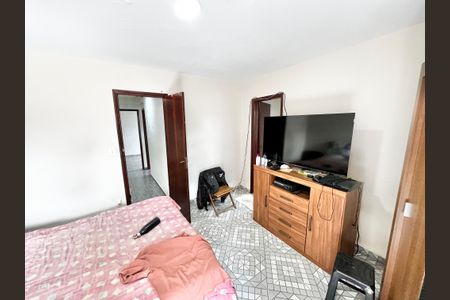 Casa à venda com 250m², 4 quartos e 3 vagas Casa à venda com 250m², 4 quartos e 3 vagasQuarto 3 Suíte