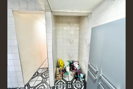 Casa à venda com 250m², 4 quartos e 3 vagas Casa à venda com 250m², 4 quartos e 3 vagasCozinha