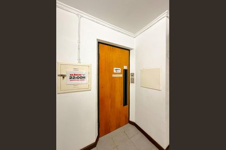 Apartamento para alugar com 40m², 1 quarto e sem vagaElevador