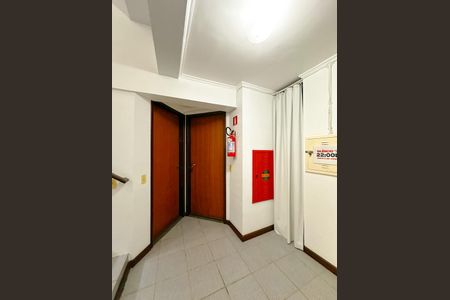 Apartamento para alugar com 40m², 1 quarto e sem vagaHall social