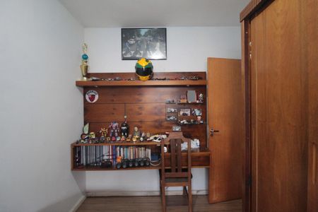 Apartamento à venda com 191m², 3 quartos e 3 vagasQuarto 2