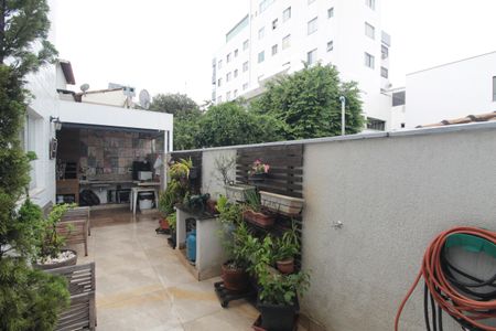 Apartamento à venda com 191m², 3 quartos e 3 vagasÁrea Privativa