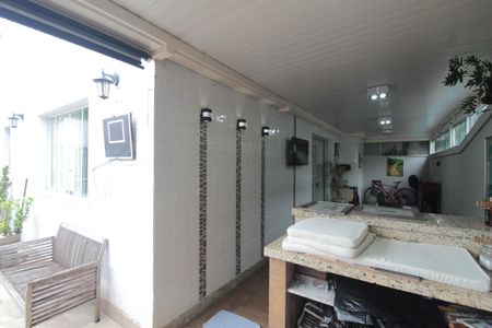 Apartamento à venda com 191m², 3 quartos e 3 vagasÁrea Gourmet