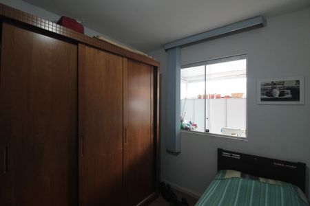 Apartamento à venda com 191m², 3 quartos e 3 vagasQuarto 2