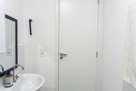 Apartamento para alugar com 34m², 2 quartos e sem vagaBanheiro