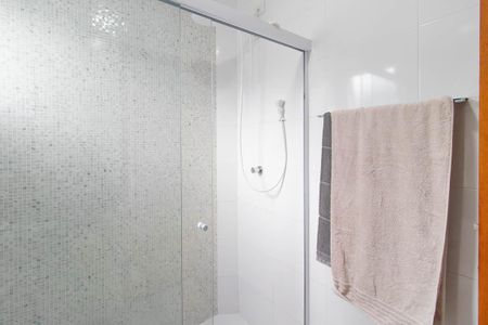 Casa de condomínio para alugar com 85m², 2 quartos e 2 vagas Casa de condomínio para alugar com 85m², 2 quartos e 2 vagasBanheiro da Suíte 1