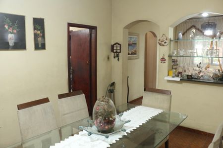 Casa para alugar com 120m², 4 quartos e 3 vagasSala de Jantar