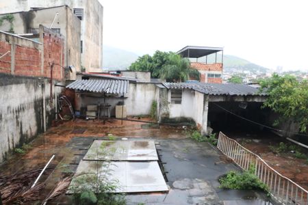 Casa para alugar com 120m², 4 quartos e 3 vagasQuintal