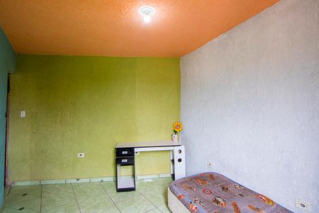 Quarto de casa para alugar com 1 quarto, 30m² em Jardim Cerqueira Leite, Mauá