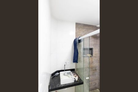 Casa para alugar com 93m², 3 quartos e 1 vaga Casa para alugar com 93m², 3 quartos e 1 vagaBanheiro Social